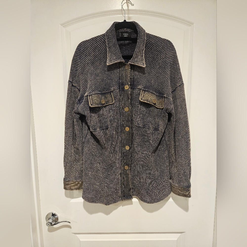 Vici Oversized Waffle Shacket  Size Medium #415